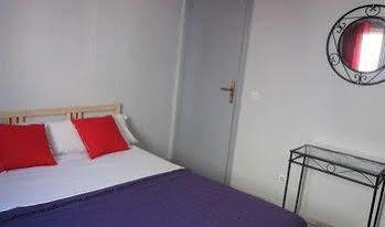 Hostal Alicia San Pedro de Alcántara Eksteriør billede